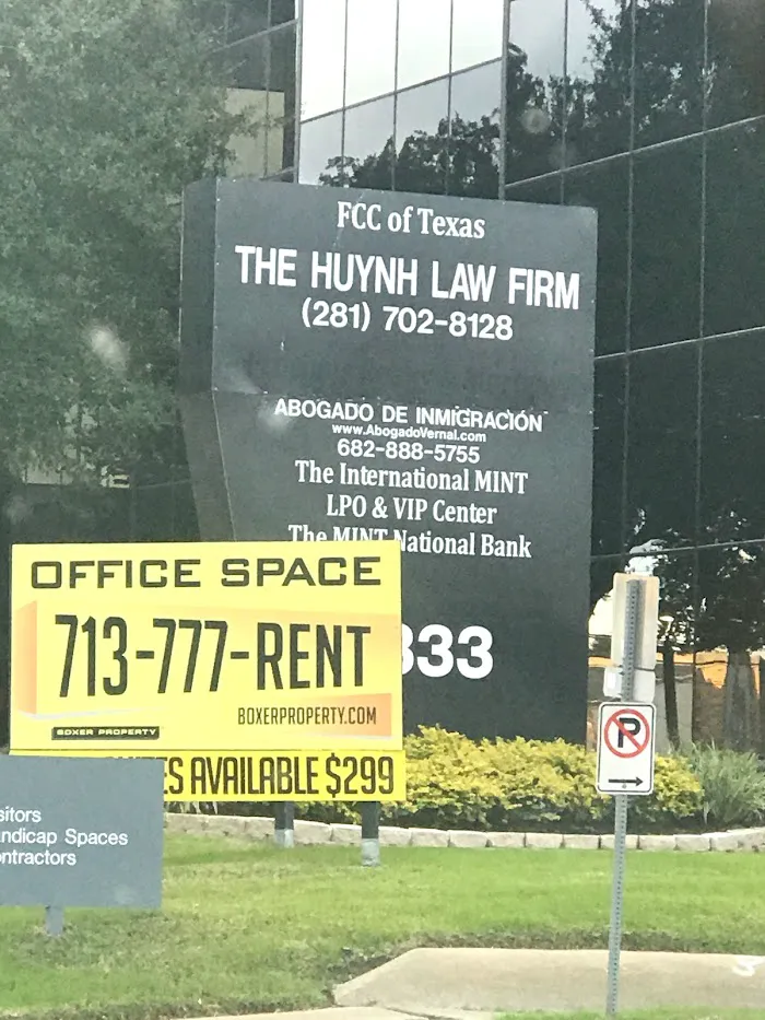 Huynh Law, PLLC 4