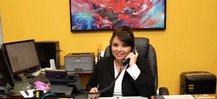 Cañas and Flores Attorneys