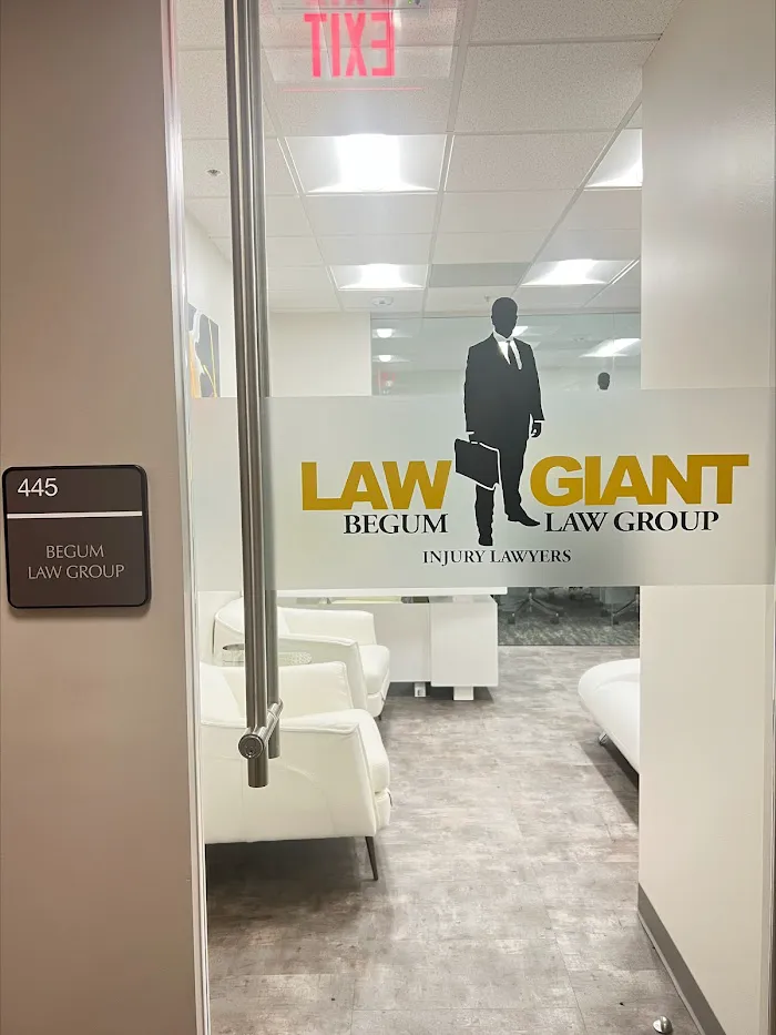 The Law Giant, Personal Injury & Accident Lawyers 6