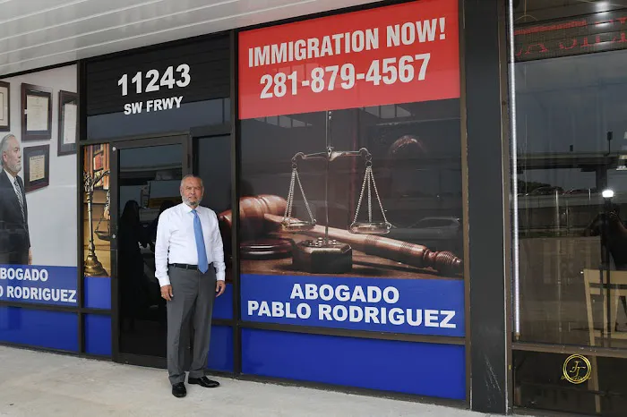 Abogado Pablo Rodriguez - Immigration Now 1