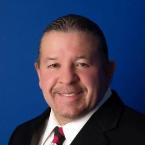 Faustino Larrea Abogado de Inmigracion
