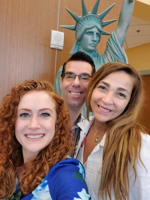Immigration Lawyers USA Picture 7