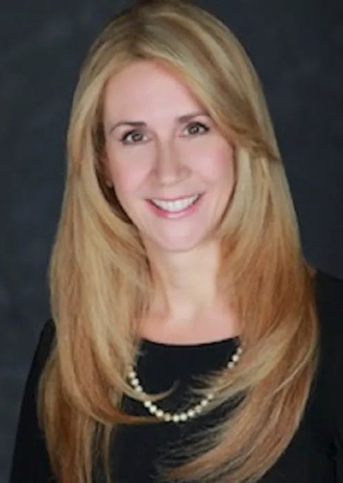 Miami Immigration Lawyers - Pozo Goldstein, LLP Picture 8