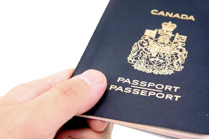 Ronen Kurzfeld Immigration Lawyer Toronto Picture 10