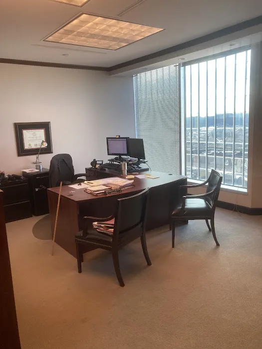 Morris Bart & Associates, LLC Picture 2