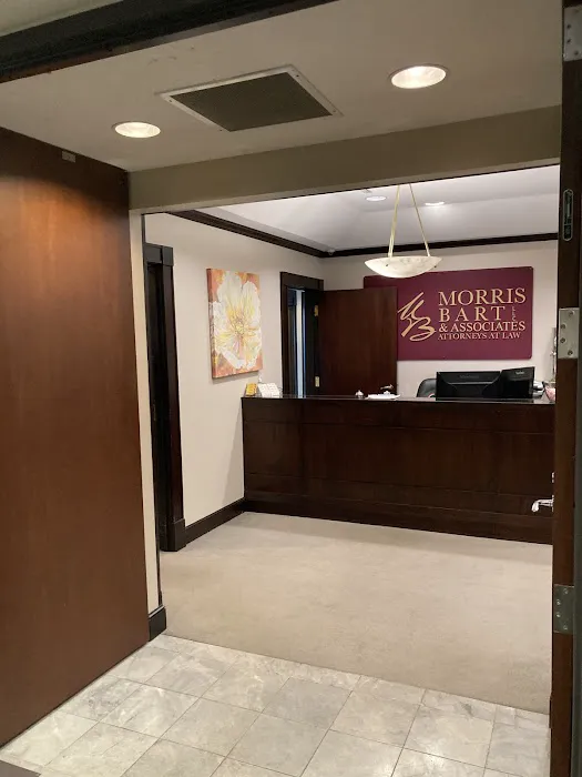 Morris Bart & Associates, LLC Picture 1