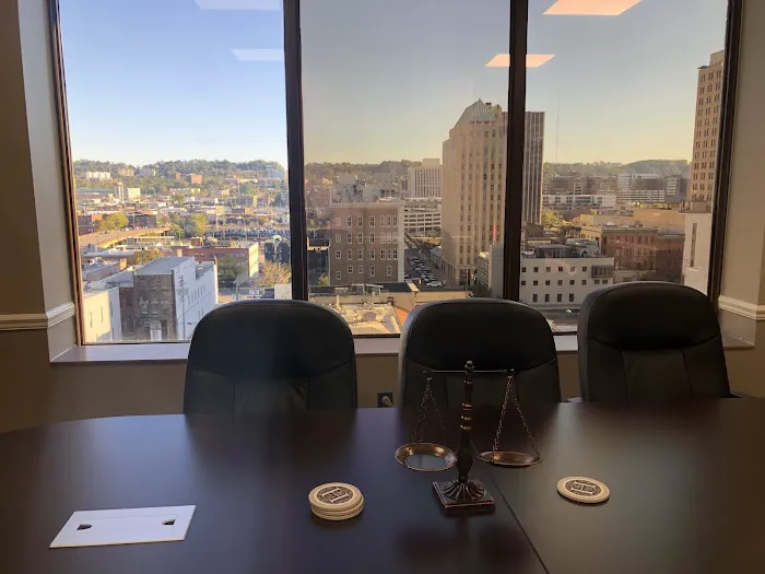 The Harris Firm LLC Picture 2