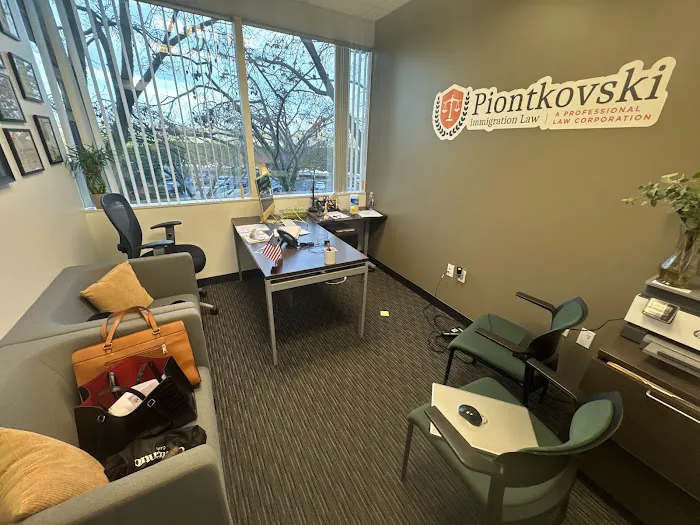 Piontkovski Law Picture 6