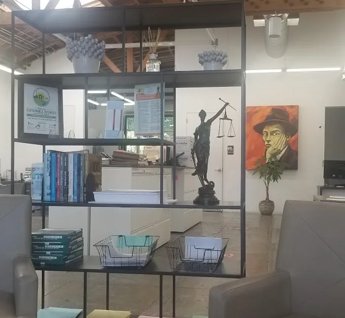 Law Offices of Elsa Martinez Picture 2