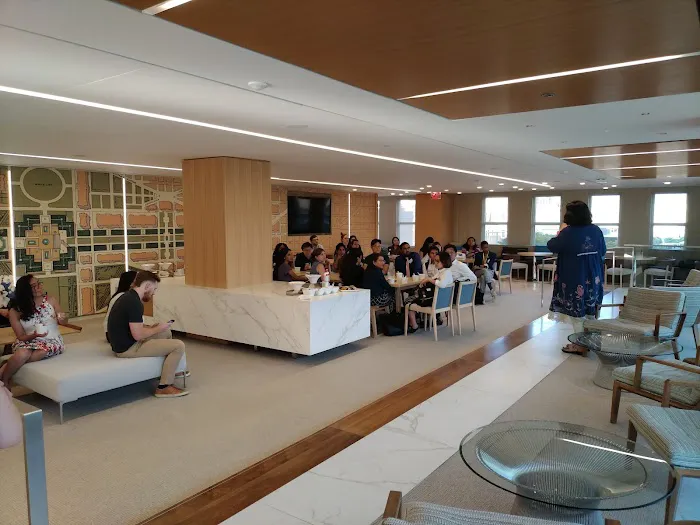 Latham & Watkins LLP Picture 6