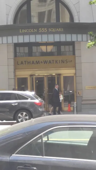 Latham & Watkins LLP Picture 9