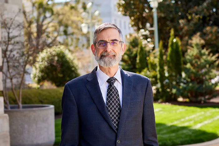 Neal Ramee, Attorney Picture 3