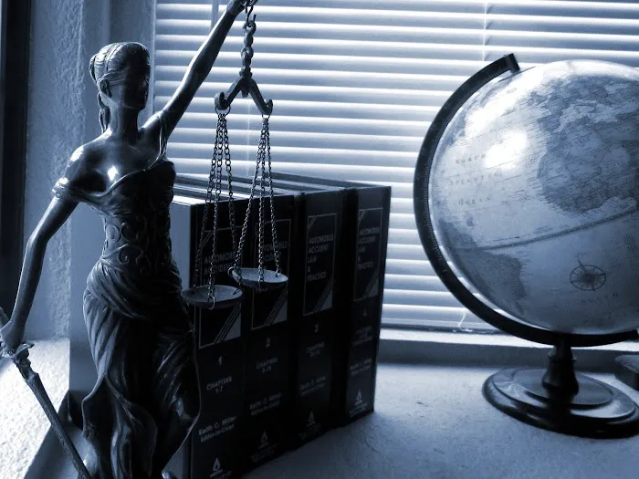 Heshmati & Associates Law Offices Picture 1