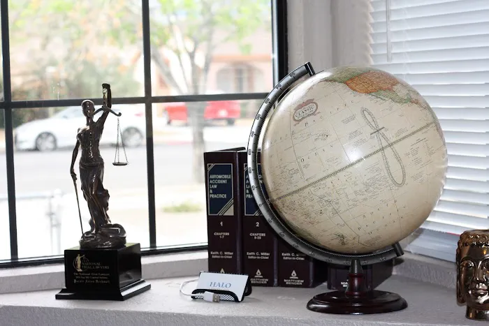 Heshmati & Associates Law Offices Picture 4
