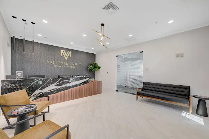 Valiente Mott Injury Attorneys - Las Vegas Office Picture 2
