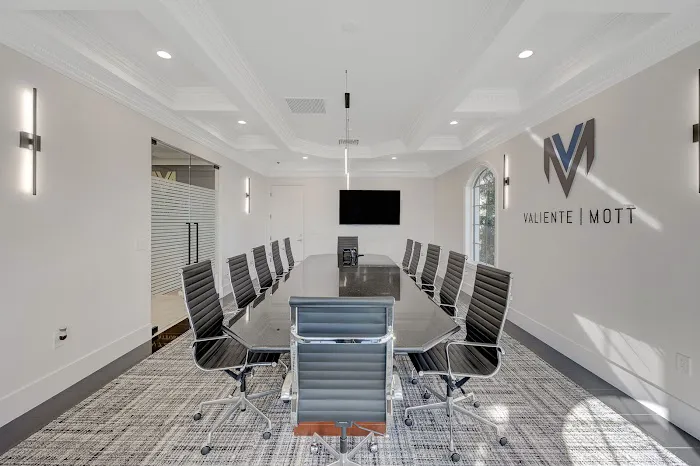 Valiente Mott Injury Attorneys - Las Vegas Office Picture 7