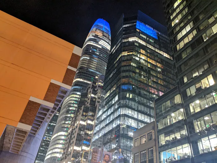 Munger, Tolles & Olson LLP Picture 1
