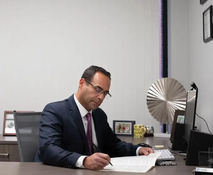 Law Offices of Sam Salhab Picture 3