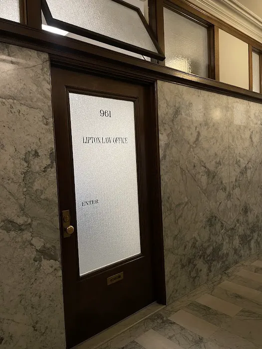 Lipton Law Office Picture 1