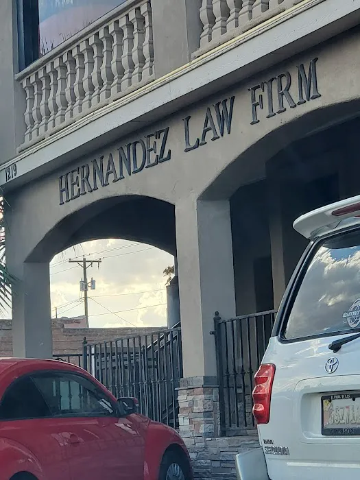 The Hernandez Law Firm; Santiago D. Hernandez Attorney at Law Picture 1