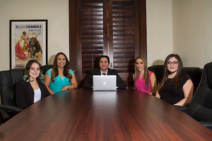 El Paso Traffic Ticket Firm - Attorney Robert Navar Picture 1