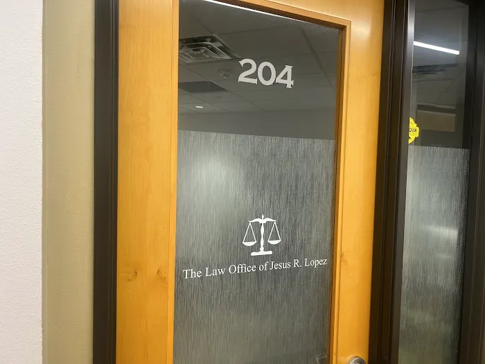 Law Offices Of Jesus R Lopez Picture 4