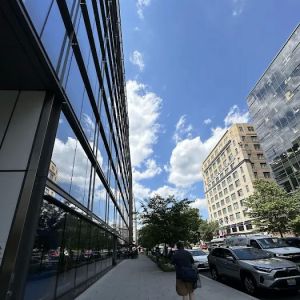 Holland & Knight LLP: Shapiro Stephen B
