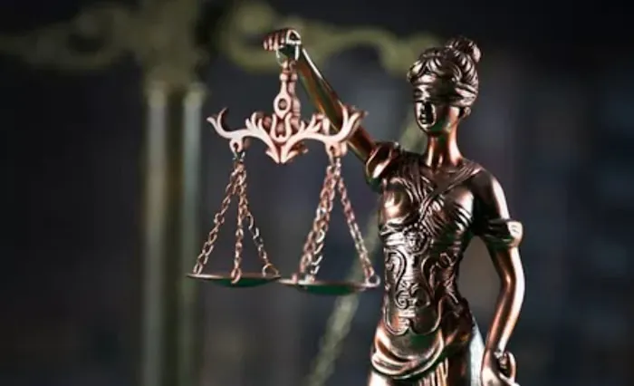 JD Howlette Law Picture 4