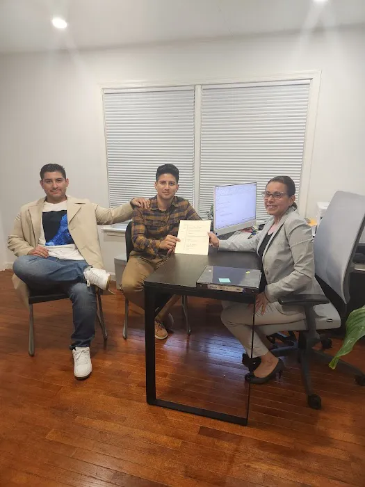 Notario Salvadoreño Office Picture 9