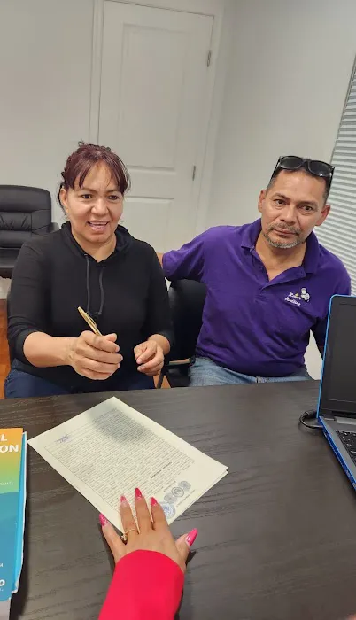 Notario Salvadoreño Office Picture 7
