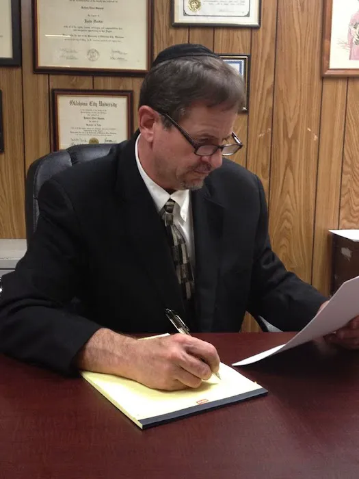 Robert Eliot Sisson P.L.L.C. Attorney at Law Picture 2